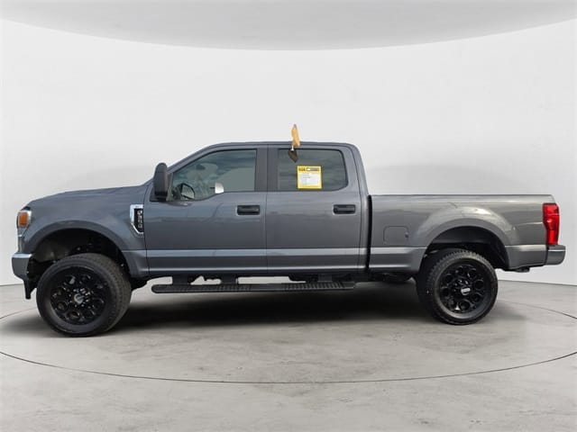 Used 2022 Ford F-350SD XL 4D Crew Cab – 1FT8W3BN2NEF47163