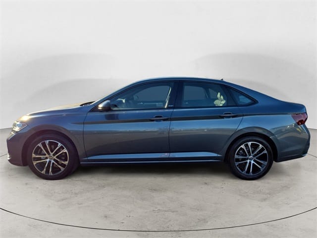 Used 2024 Volkswagen Jetta 1.5T Sport 4D Sedan – 3VWBM7BU4RM005523