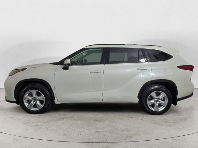 Used 2021 Toyota Highlander LE 4D Sport Utility – 5TDBZRBH1MS546234