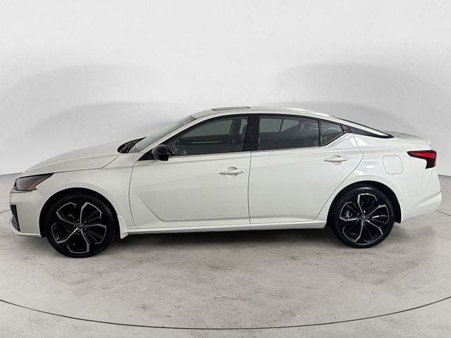 Used 2024 Nissan Altima 2.5 SR 4D Sedan – 1N4BL4CW0RN422184