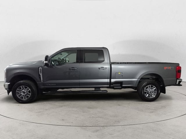 Used 2025 Ford F-350SD Lariat 4D Crew Cab – 1FT8W3BTXSEC41631